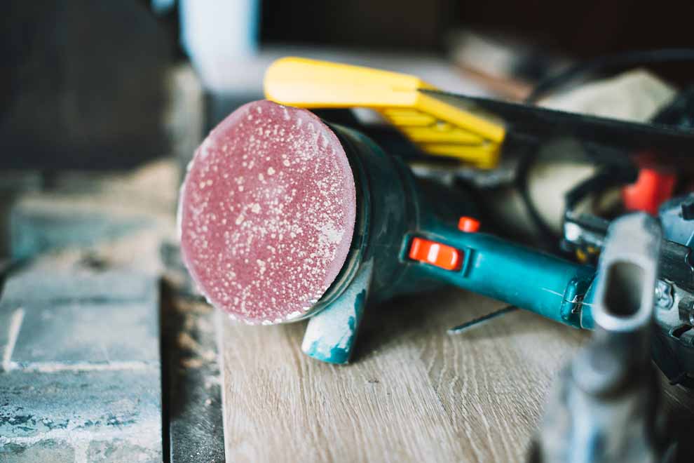 O que é lixadeira orbital: para que serve e como usar